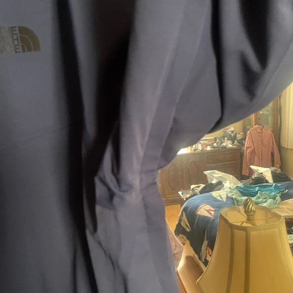 North face men’s ski snowboard jacket navy blue xl in like new condition - Picture 5 of 6